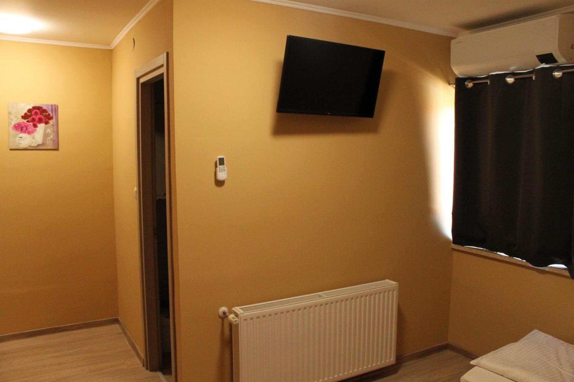 Guesthouse Rezekov Podrum Jastrebarsko Εξωτερικό φωτογραφία